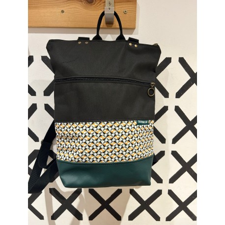 Mochila TIPICA 9