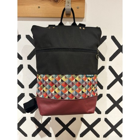 Mochila TIPICA 11