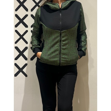CHAQUETA ICON CAPUCHA Green